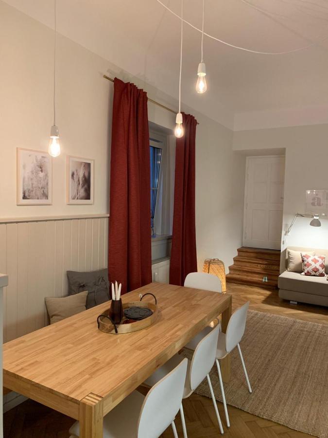 Red Flat By Grazrentals Direct By University & Free Parking Exterior foto